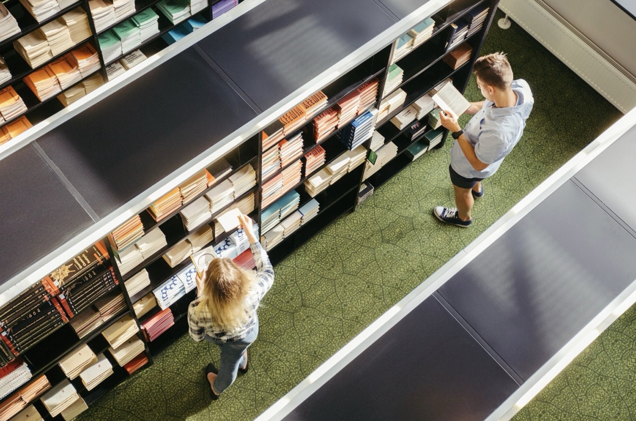 Jakie są rodzaje regałów sklepowych?